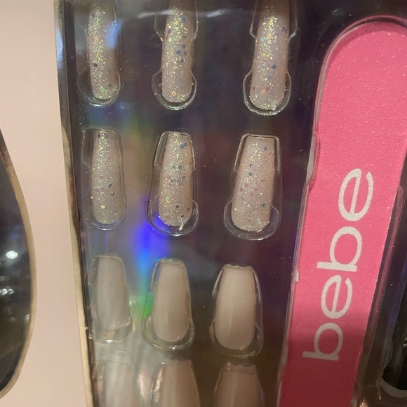 Wine Cup press on nails Set “mama needs a break” gift set - Picture 4 of 6